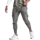 Calça desportiva camuflada para homem – leve, elástica e de secagem rápida.