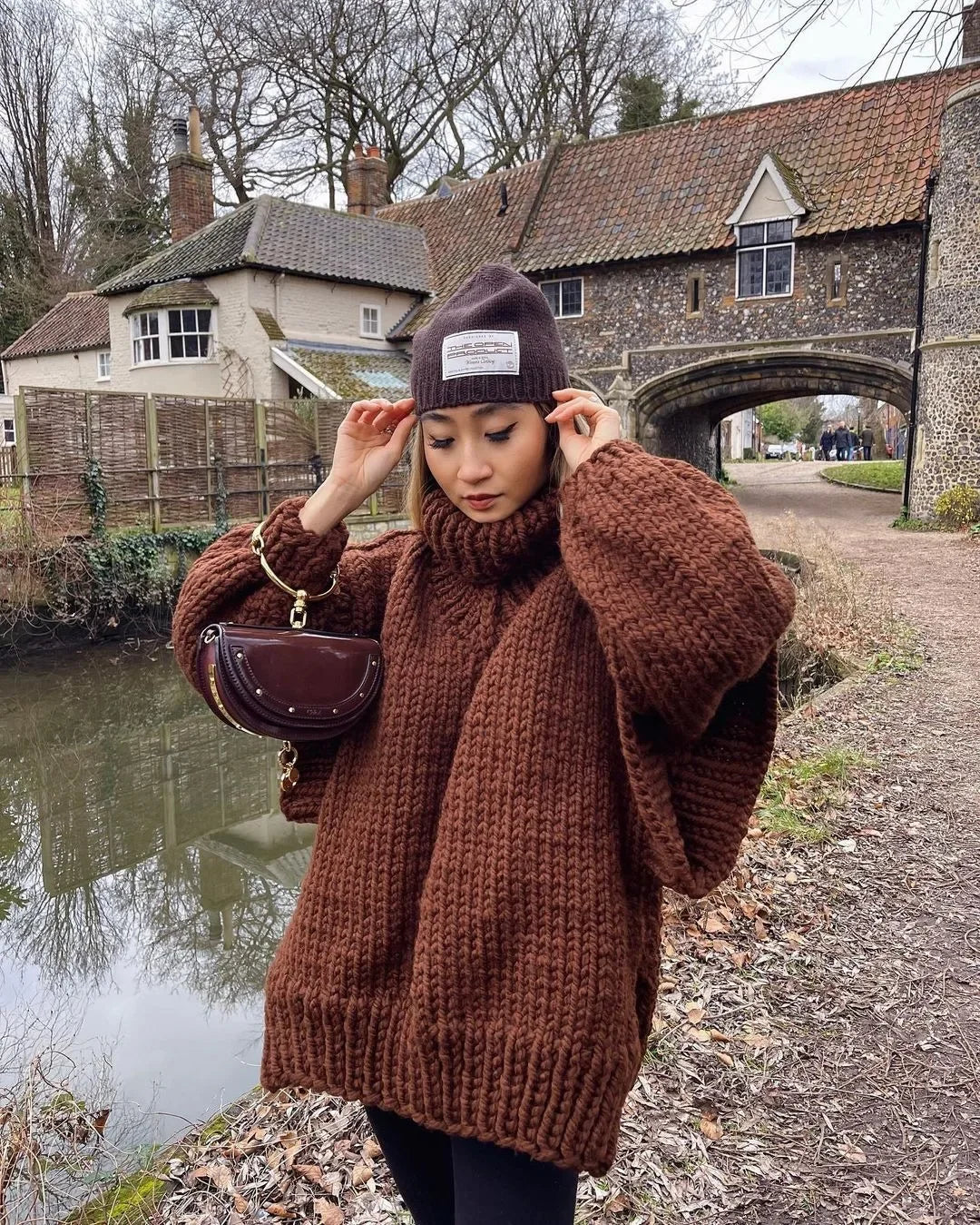 Hot Sale Of The Season Women's Oversized Long Sleeve Knitted Sweater Thick Winter Style Crew Neck Coarse Texture Cross-Border Ne