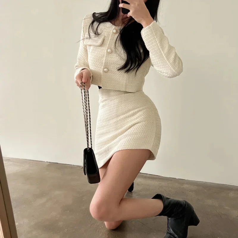 Elegant Tweed Two-Piece Set – Short Jacket & High-Waist Skirt