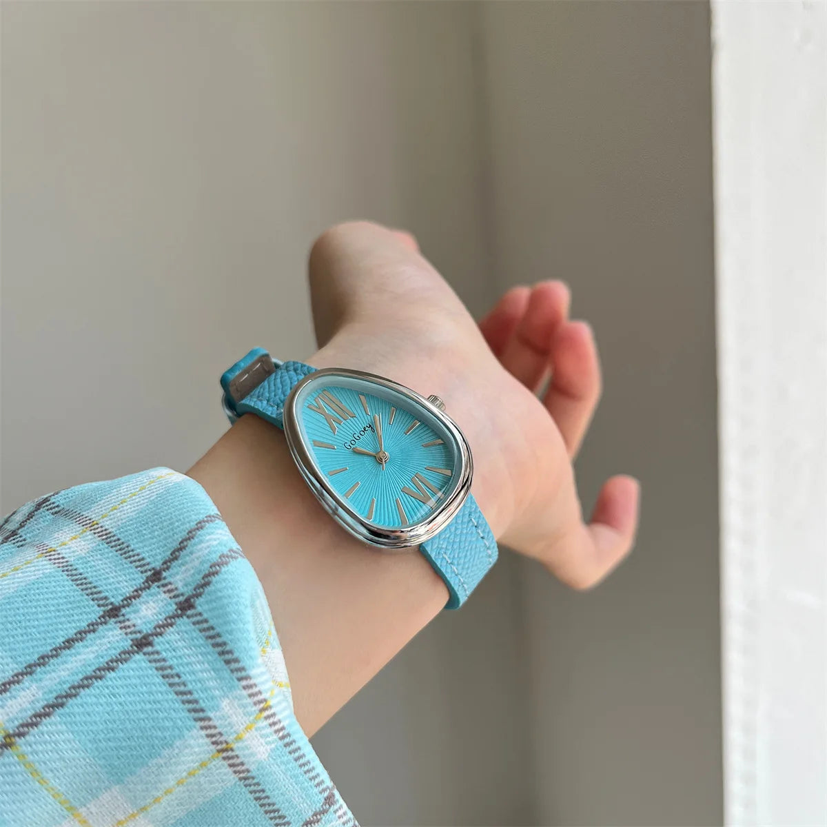 Luxury Women’s Snake Dial Leather Strap Watch – Fashion Casual Quartz Wristwatch