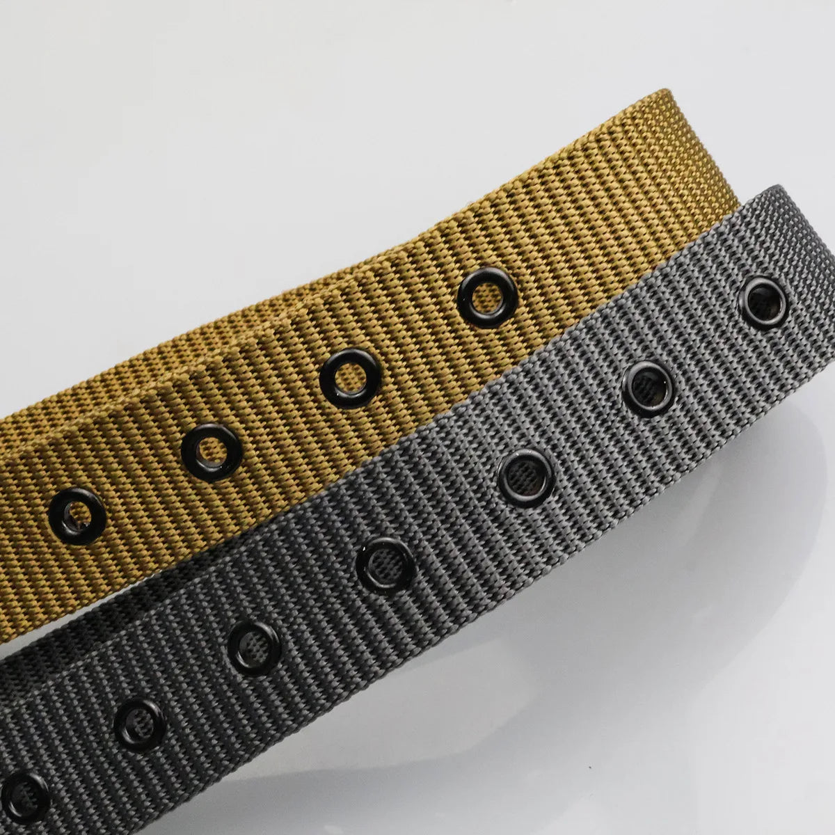 Men’s Canvas Belt with Metal Pin Buckle – Casual, Durable & Versatile Style