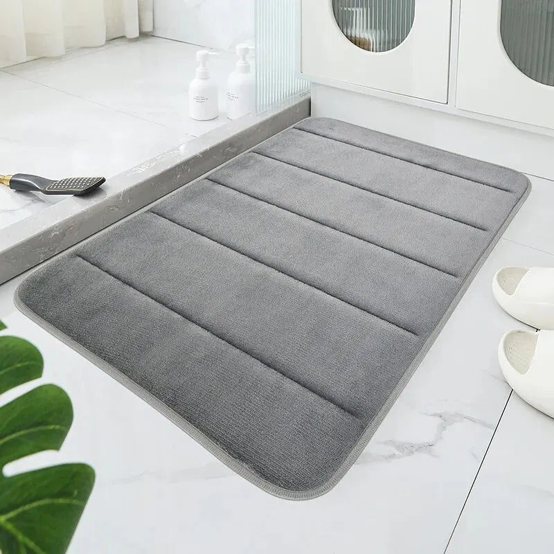 Coral Velvet Bathroom Mat – Soft, Non-Slip & Quick-Dry Comfort!