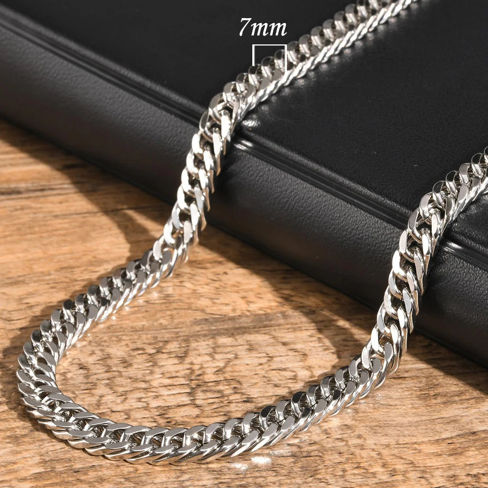 Stainless Steel Chain Necklace – Durable and Stylish for Everyday Wear