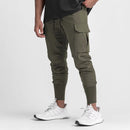 Calça desportiva camuflada para homem – leve, elástica e de secagem rápida.