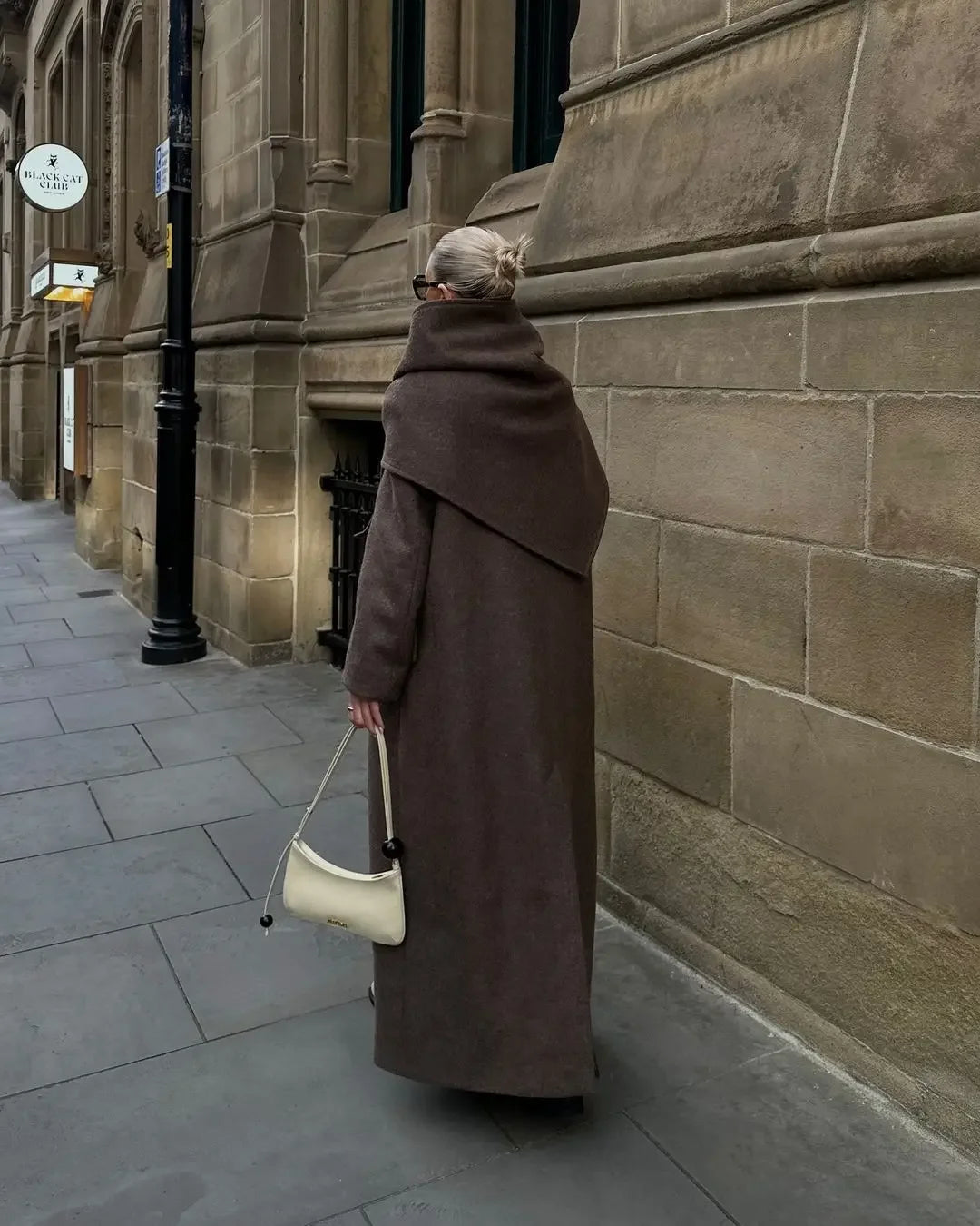 Brown Shoulder Pad Wool Blend Overcoat Women Elegant Lapel Single-breasted Long Sleeve Coat 2025 Autumn Lady Commuter Outerwear