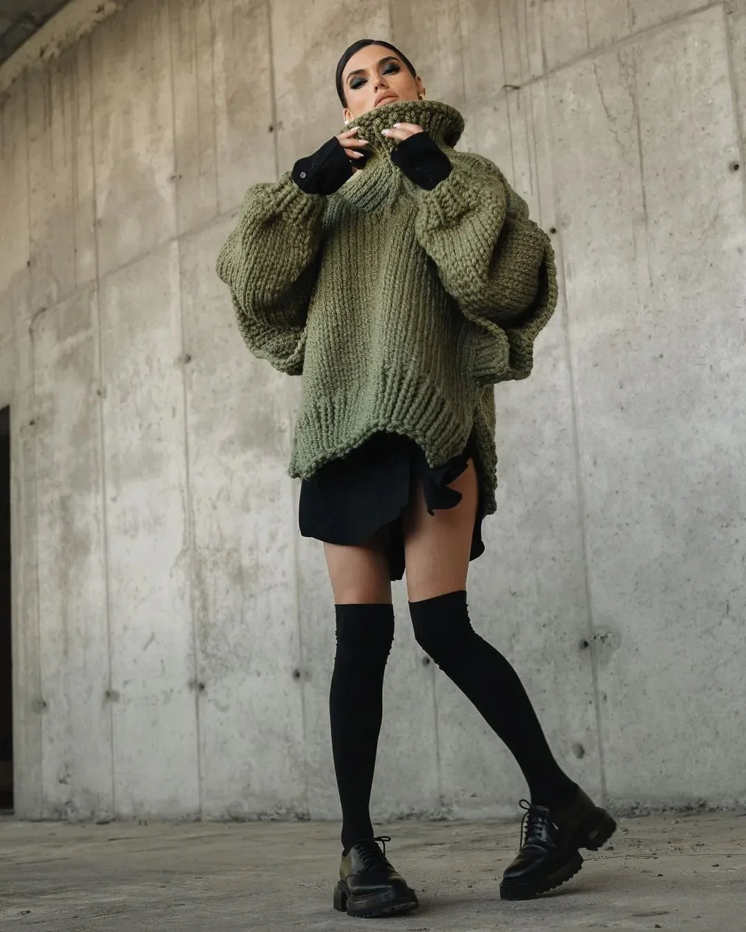 Hot Sale Of The Season Women's Oversized Long Sleeve Knitted Sweater Thick Winter Style Crew Neck Coarse Texture Cross-Border Ne