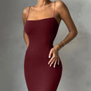 Vestido preto sexy de verão sem mangas
