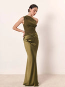 Vestido comprido de cetim com um ombro só, elegante e sensual, estilo bodycon, perfeito para as noites de verão.