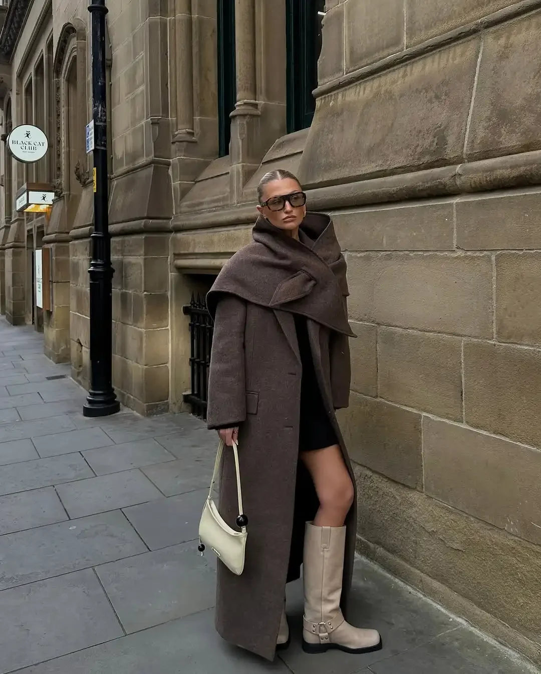 Brown Shoulder Pad Wool Blend Overcoat Women Elegant Lapel Single-breasted Long Sleeve Coat 2025 Autumn Lady Commuter Outerwear