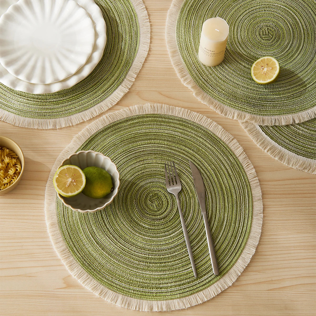 4pcs/set Round Woven Placemats with Fringe – Eco-Friendly & Modern Design