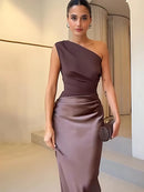 Vestido comprido de cetim com um ombro só, elegante e sensual, estilo bodycon, perfeito para as noites de verão.
