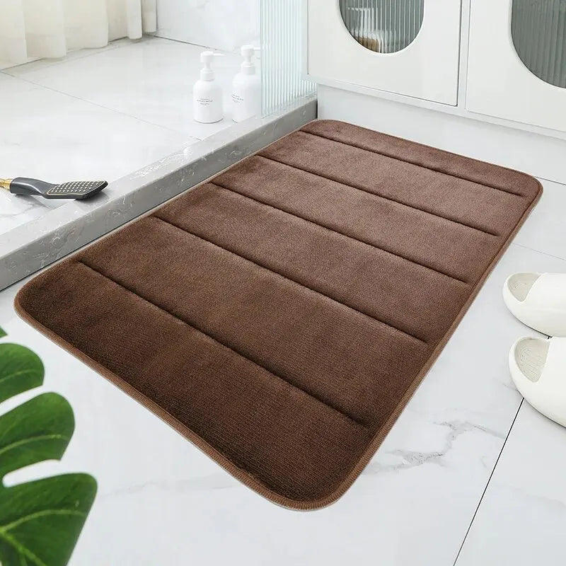 Coral Velvet Bathroom Mat – Soft, Non-Slip & Quick-Dry Comfort!