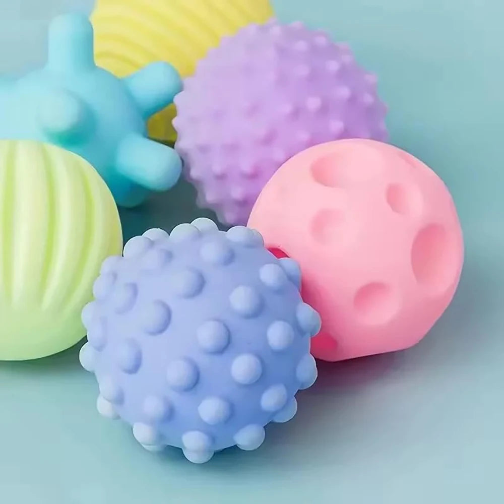 First Senses – Sensory Balls to Stimulate Baby’s Touch