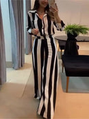 Conjunto elegante de duas peças com riscas: camisa com bolso + calças pantalona