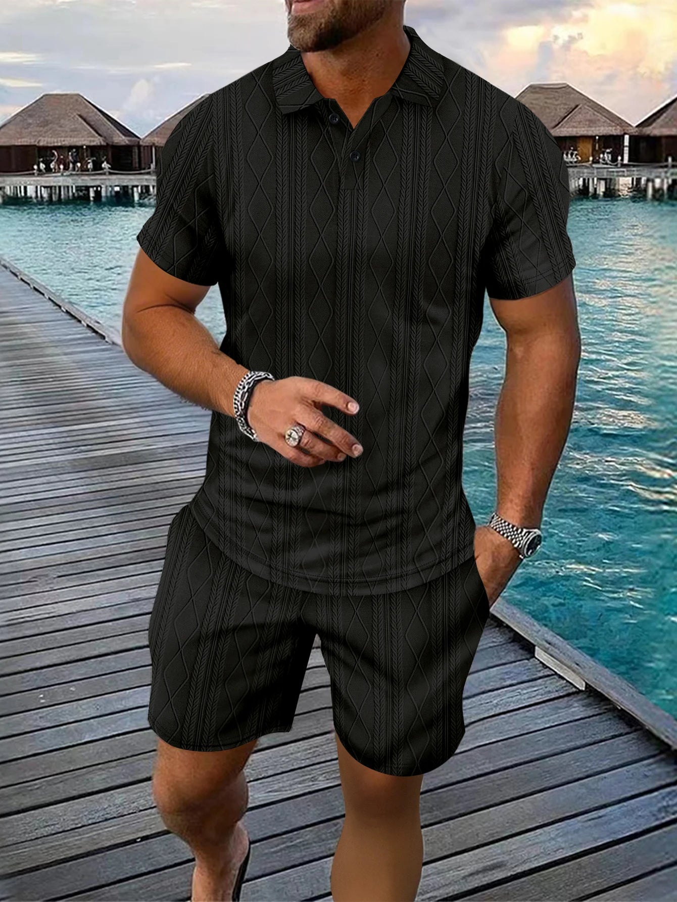 Stylish 2-Piece Men's Set – Polo Shirt and Shorts for a Casual & Comfortable Look!