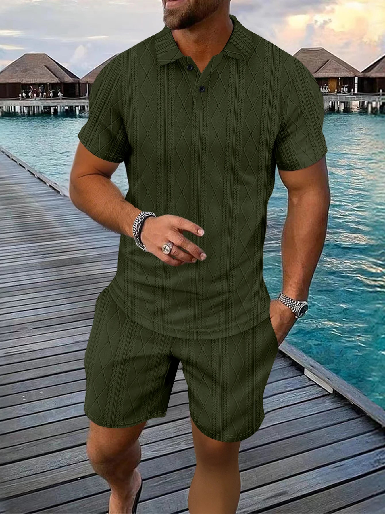 Stylish 2-Piece Men's Set – Polo Shirt and Shorts for a Casual & Comfortable Look!