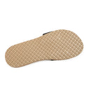 Chinelo de senhora moderno, antiderrapante e resistente – perfeito para a praia e para as férias.