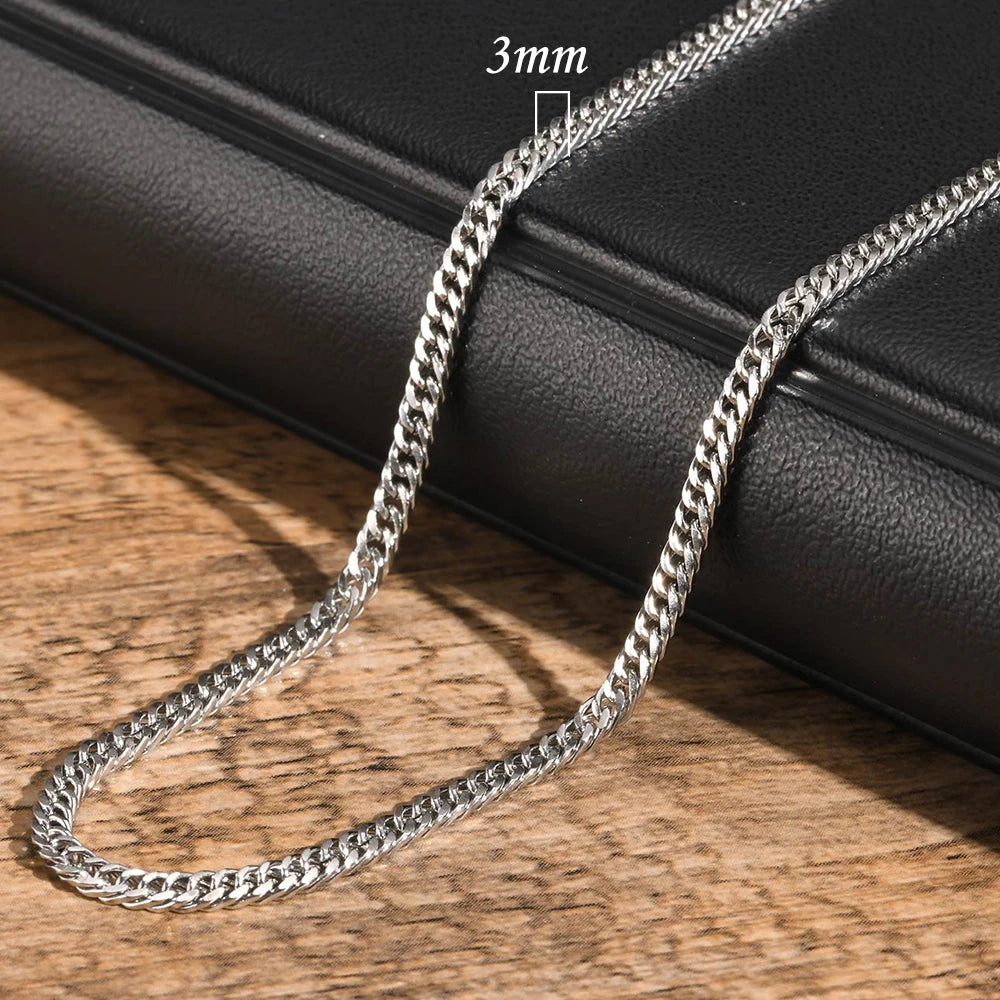 Stainless Steel Chain Necklace – Durable and Stylish for Everyday Wear