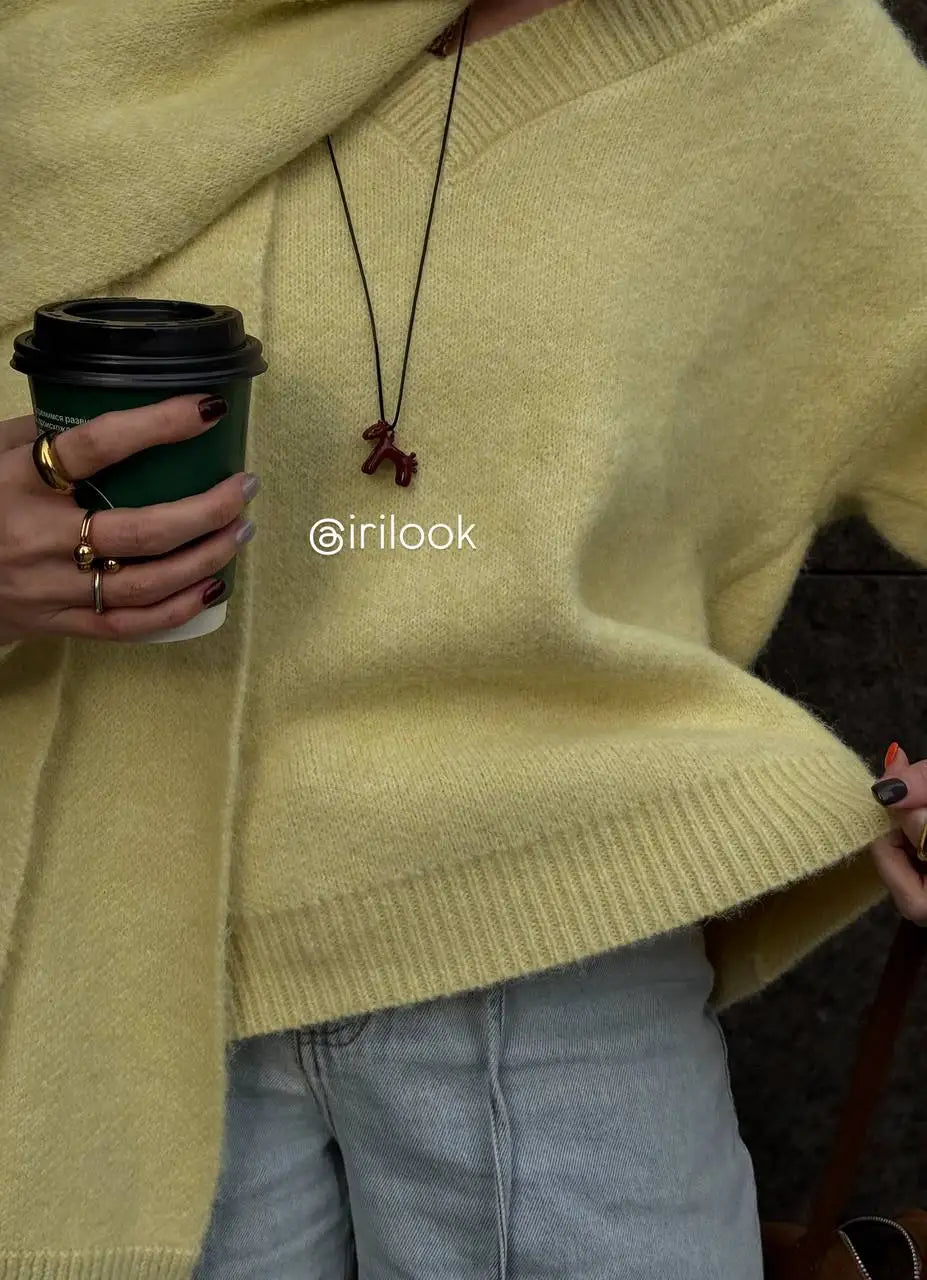 Hirsionsan 2025 New Soft Loose V Neck Knitted Sweaters Women Winter Solid Female Pullovers & Scarf Warm Basic Knitwear Jumper