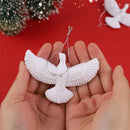 Enfeites de Natal em resina com pombas brancas, símbolo de paz e esperança!