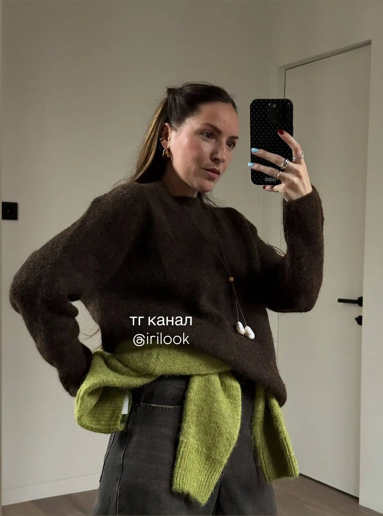 Hirsionsan 2025 New Soft Loose V Neck Knitted Sweaters Women Winter Solid Female Pullovers & Scarf Warm Basic Knitwear Jumper