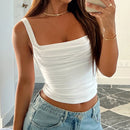 Camisola de mulher de corte justo com detalhe franzido