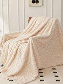 Lyon Coral Blanket – Lightweight Comfort & Versatility