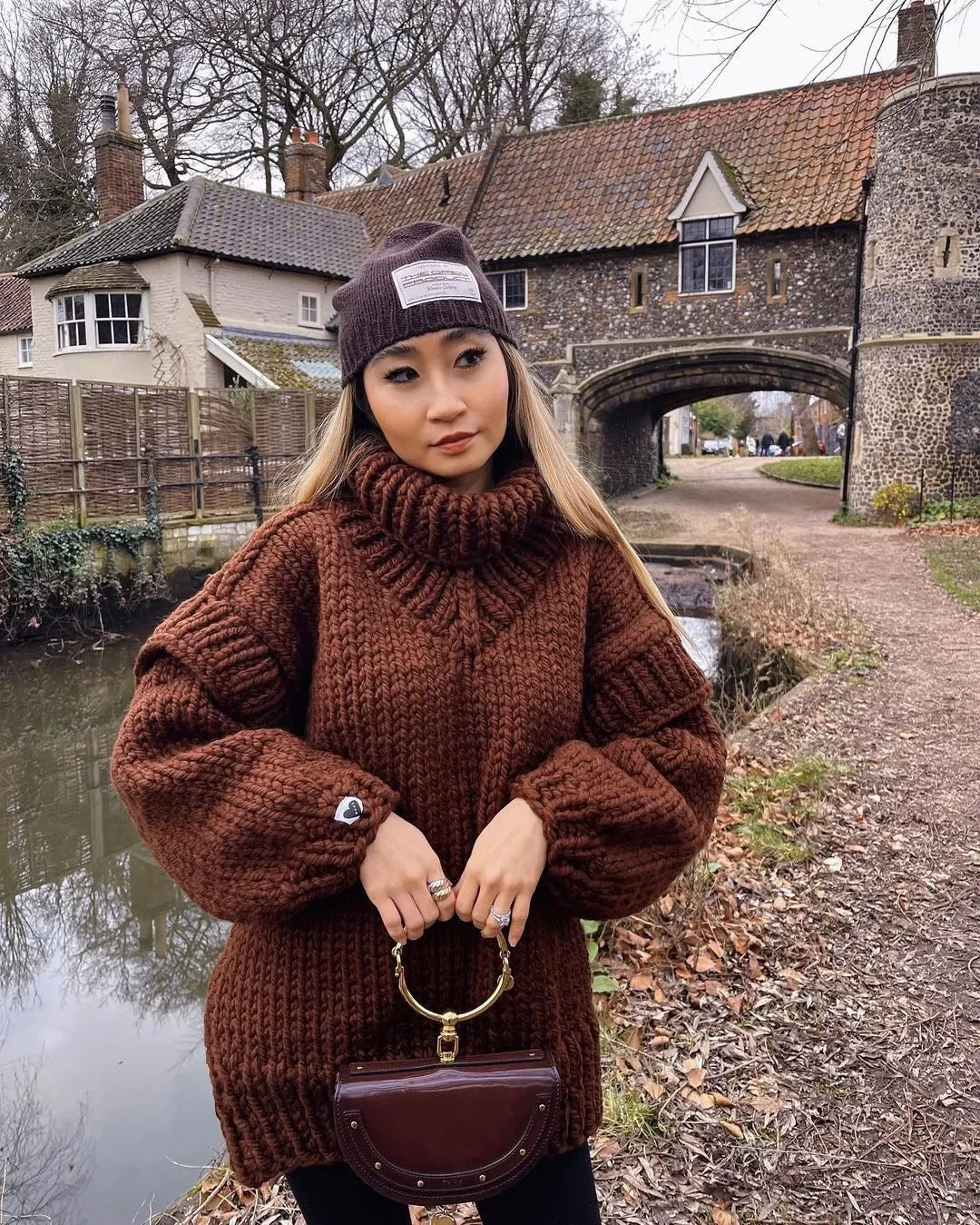Hot Sale Of The Season Women's Oversized Long Sleeve Knitted Sweater Thick Winter Style Crew Neck Coarse Texture Cross-Border Ne